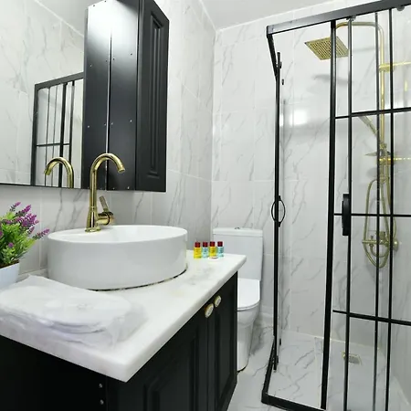 Central Luxury 48 Ξενοδοχείο με διαμερίσματα